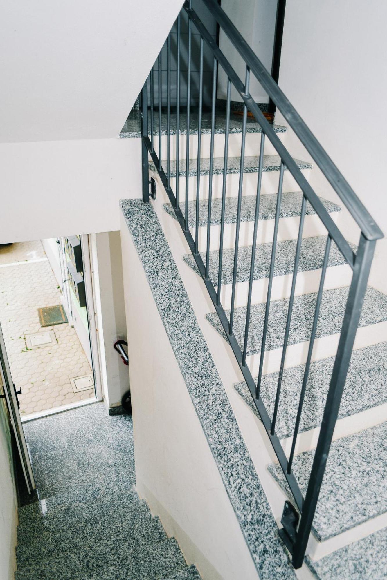 Lora Diamond Suite ,Free Parking, Self Check In,3 Como Exterior foto
